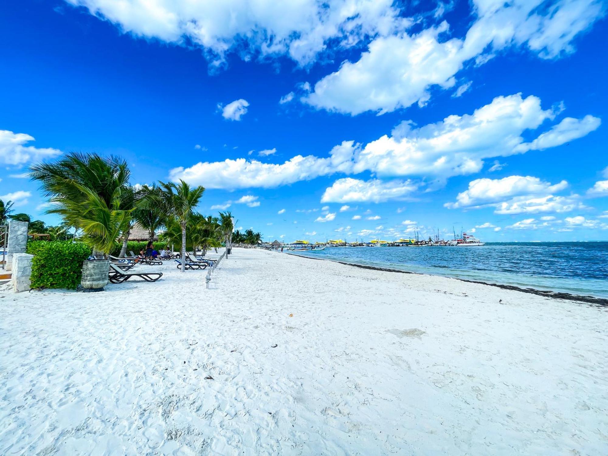 New Beachfront Luxury Apartments Cancún Exterior foto